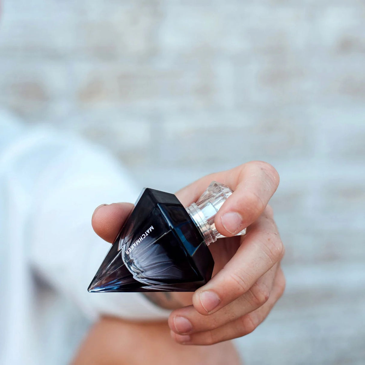 Parfum aux Phéromones Black Diamond pour Attirer Elle