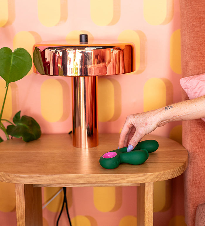 Pallina Triple-Action Rabbit Vibrator FemmeFunn - Boutique Séduction