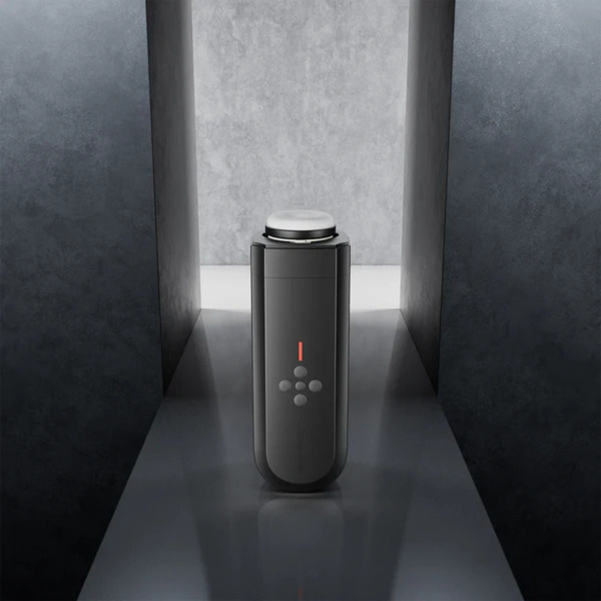 Lovense - Solace Bluetooth Thrusting Male Masturbator - Boutique Séduction