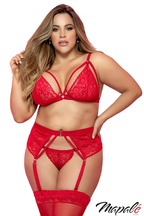 3 Pcs - Floral lace bralette, reversible garterbelt and lace G-string - Plus size Mapalé - Boutique Séduction